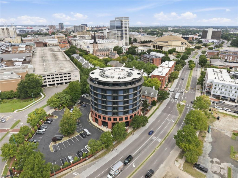 Photo 29 of 33 residential for sale in Norfolk virginia