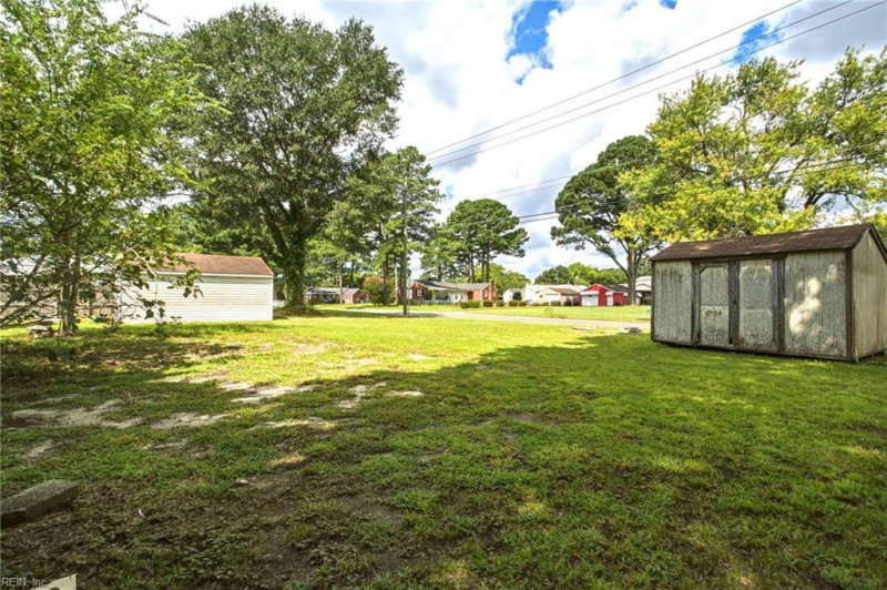 Photo 25 of 26 residential for sale in Chesapeake virginia