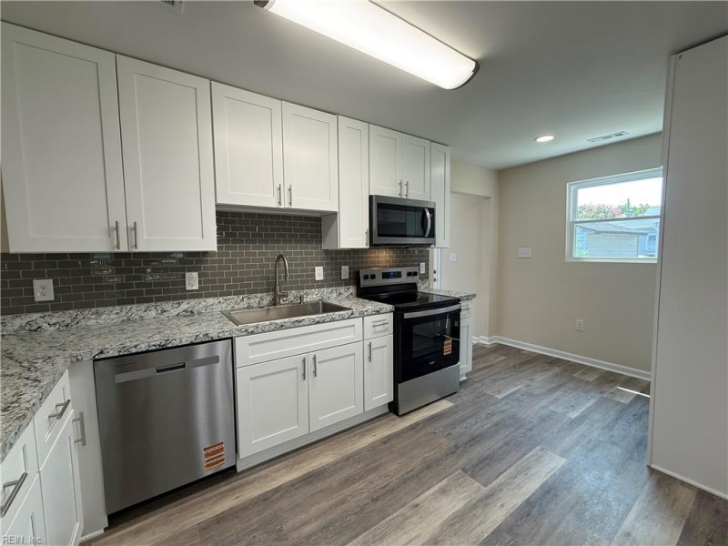 Photo 7 of 18 residential for sale in Portsmouth virginia Photo 7 of 18 residential for sale in Portsmouth virginia