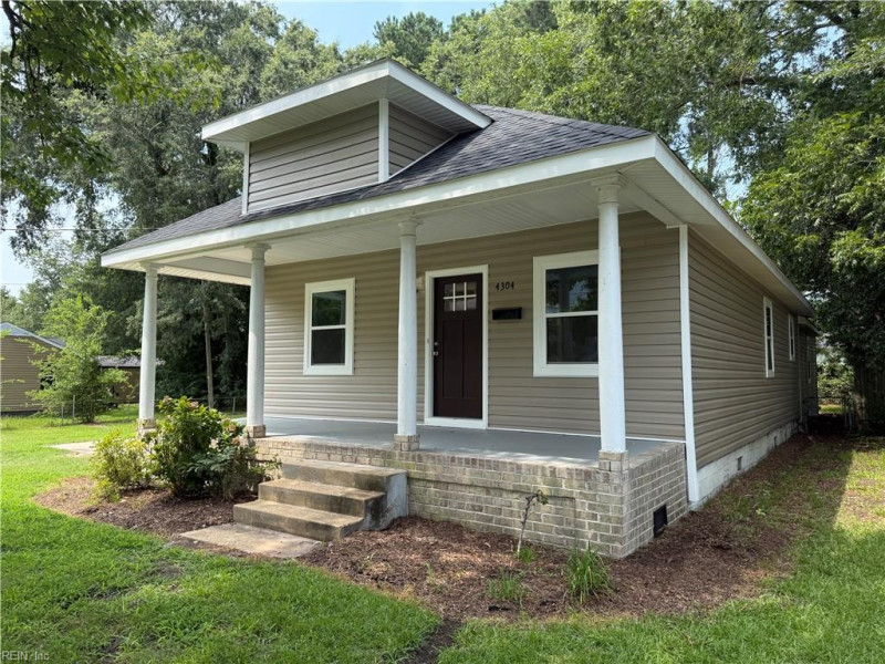 Photo 3 of 16 residential for sale in Portsmouth virginia Photo 3 of 16 residential for sale in Portsmouth virginia