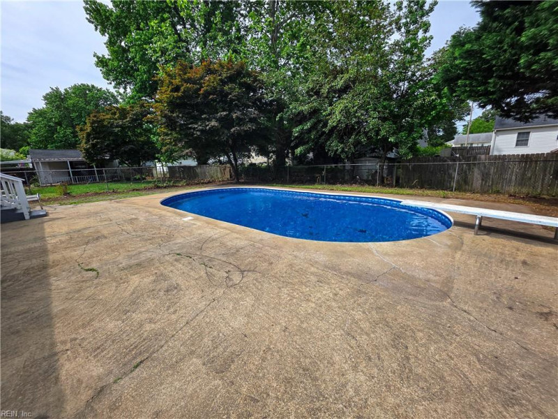 Photo 11 of 15 residential for sale in Hampton virginia Photo 11 of 15 residential for sale in Hampton virginia