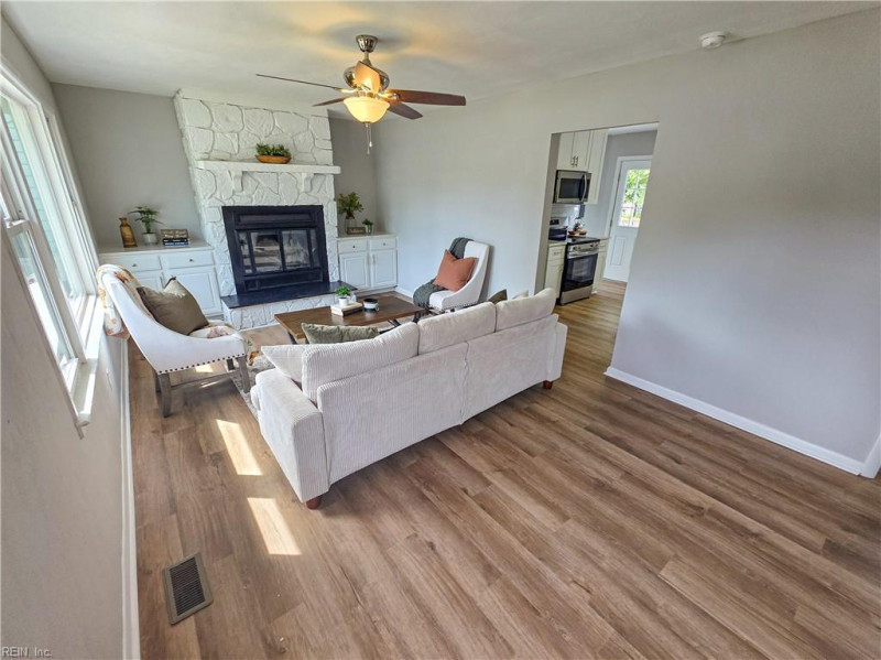 Photo 3 of 15 residential for sale in Hampton virginia Photo 3 of 15 residential for sale in Hampton virginia