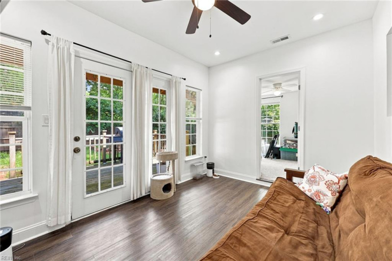 Photo 30 of 48 residential for sale in Chesapeake virginia