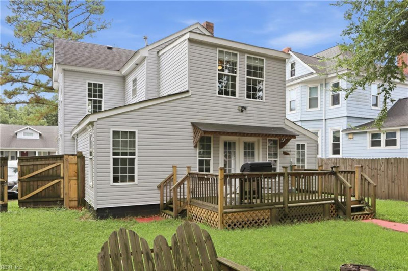 Photo 36 of 48 residential for sale in Chesapeake virginia