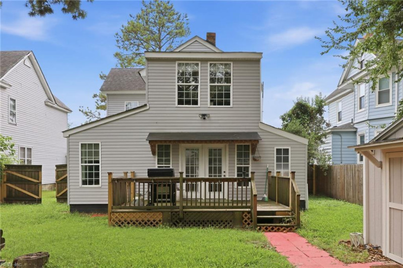 Photo 40 of 48 residential for sale in Chesapeake virginia