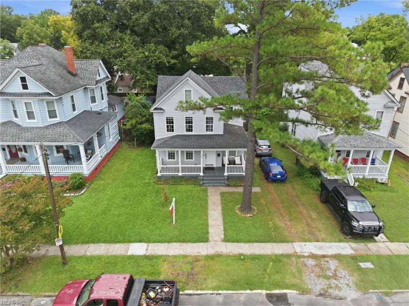 Photo 42 of 48 residential for sale in Chesapeake virginia