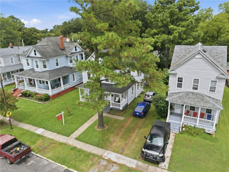 Photo 44 of 48 residential for sale in Chesapeake virginia
