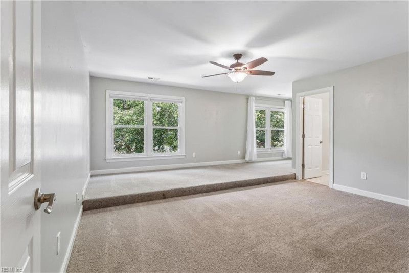 Photo 28 of 50 residential for sale in York County virginia