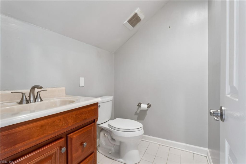 Photo 39 of 50 residential for sale in York County virginia