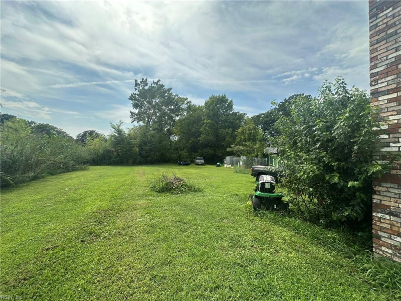 Photo 37 of 49 residential for sale in Hampton virginia Photo 37 of 49 residential for sale in Hampton virginia