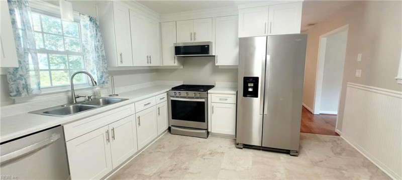Photo 3 of 32 residential for sale in Suffolk virginia Photo 3 of 32 residential for sale in Suffolk virginia