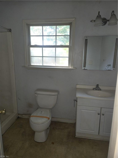 Photo 17 of 23 residential for sale in Hampton virginia Photo 17 of 23 residential for sale in Hampton virginia