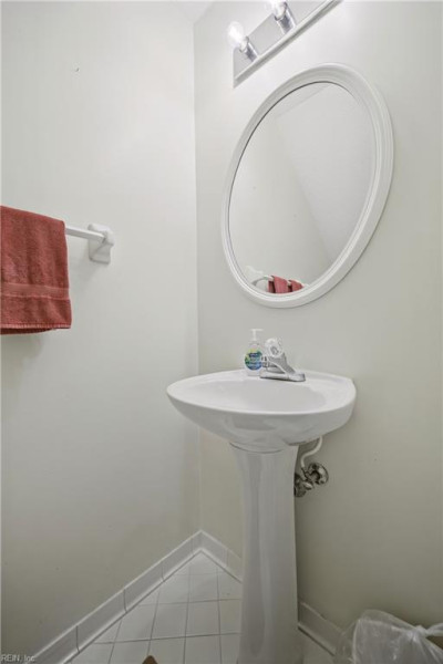 Photo 15 of 31 residential for sale in Virginia Beach virginia