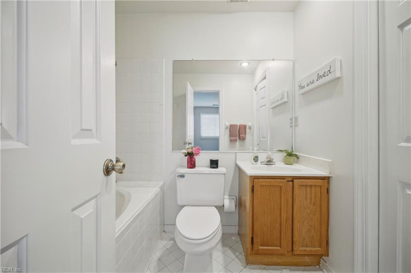 Photo 19 of 31 residential for sale in Virginia Beach virginia