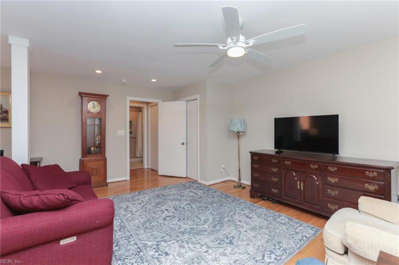 Photo 18 of 45 residential for sale in Norfolk virginia Photo 18 of 45 residential for sale in Norfolk virginia