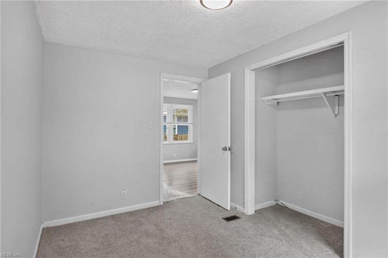 Photo 20 of 35 residential for sale in Virginia Beach virginia