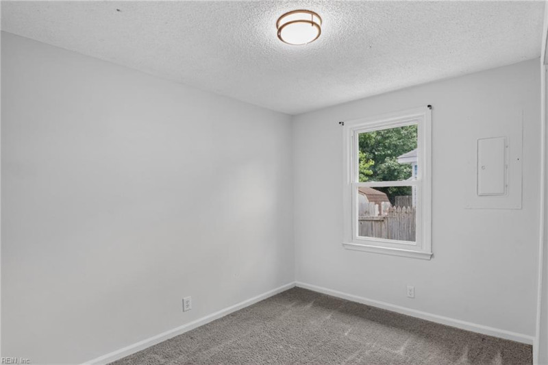 Photo 25 of 35 residential for sale in Virginia Beach virginia