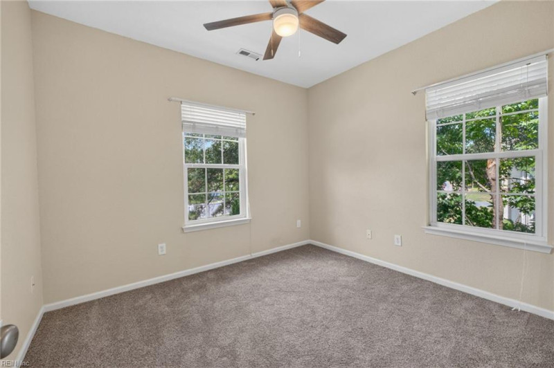 Photo 22 of 39 residential for sale in Chesapeake virginia
