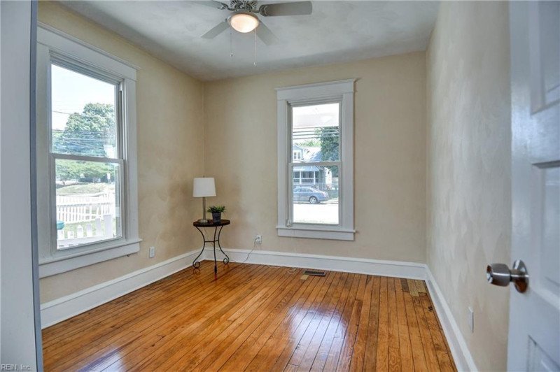 Photo 22 of 33 residential for sale in Newport News virginia