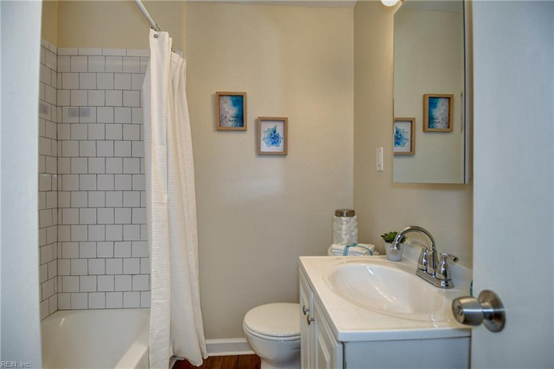 Photo 25 of 33 residential for sale in Newport News virginia