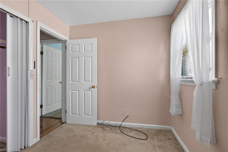 Photo 17 of 27 residential for sale in Norfolk virginia Photo 17 of 27 residential for sale in Norfolk virginia