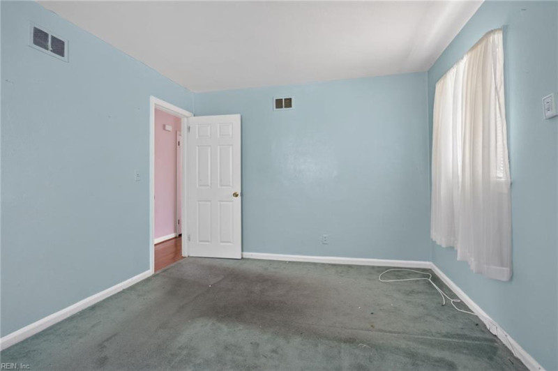 Photo 21 of 27 residential for sale in Norfolk virginia Photo 21 of 27 residential for sale in Norfolk virginia