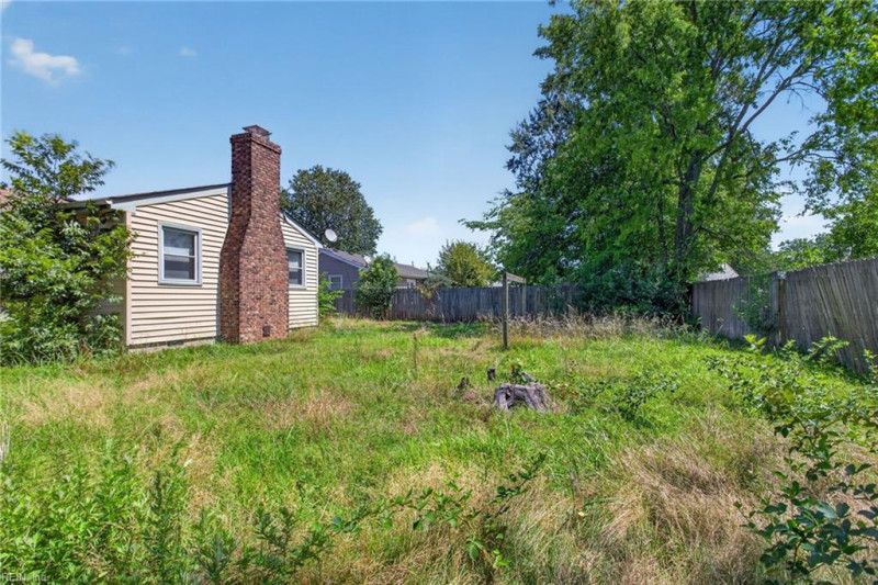 Photo 26 of 27 residential for sale in Norfolk virginia Photo 26 of 27 residential for sale in Norfolk virginia