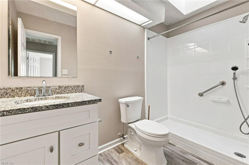 Photo 31 of 45 residential for sale in Chesapeake virginia Photo 31 of 45 residential for sale in Chesapeake virginia