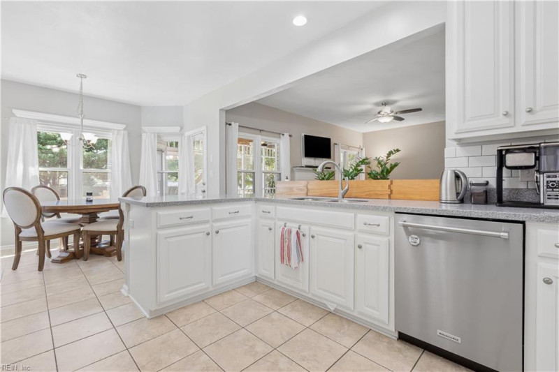 Photo 16 of 50 residential for sale in Hampton virginia Photo 16 of 50 residential for sale in Hampton virginia