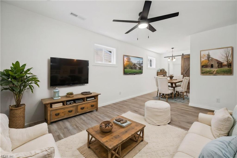 Photo 1 of 20 residential for sale in Portsmouth virginia