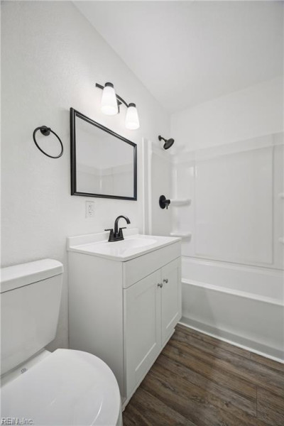 Photo 11 of 20 residential for sale in Portsmouth virginia