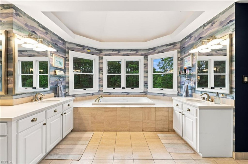 Photo 23 of 43 residential for sale in Virginia Beach virginia