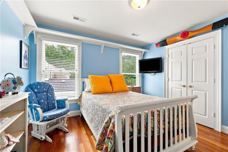 Photo 24 of 43 residential for sale in Virginia Beach virginia