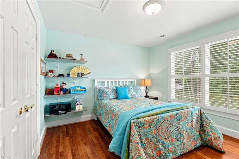 Photo 26 of 43 residential for sale in Virginia Beach virginia