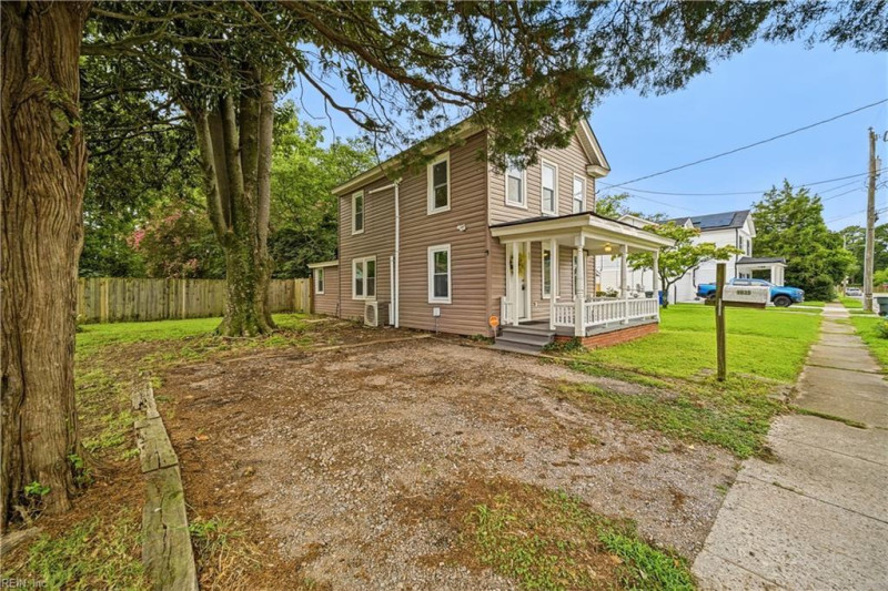 Photo 29 of 34 residential for sale in Norfolk virginia