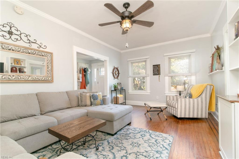 Photo 10 of 37 residential for sale in Norfolk virginia