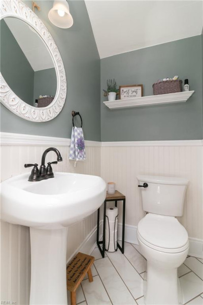 Photo 17 of 37 residential for sale in Norfolk virginia