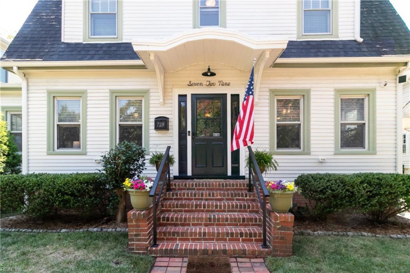 Photo 2 of 37 residential for sale in Norfolk virginia