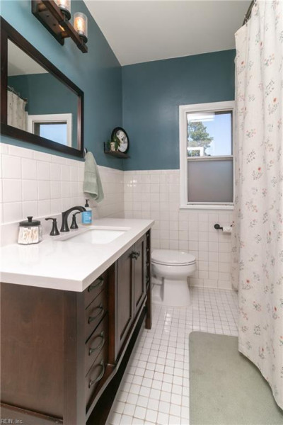 Photo 21 of 37 residential for sale in Norfolk virginia