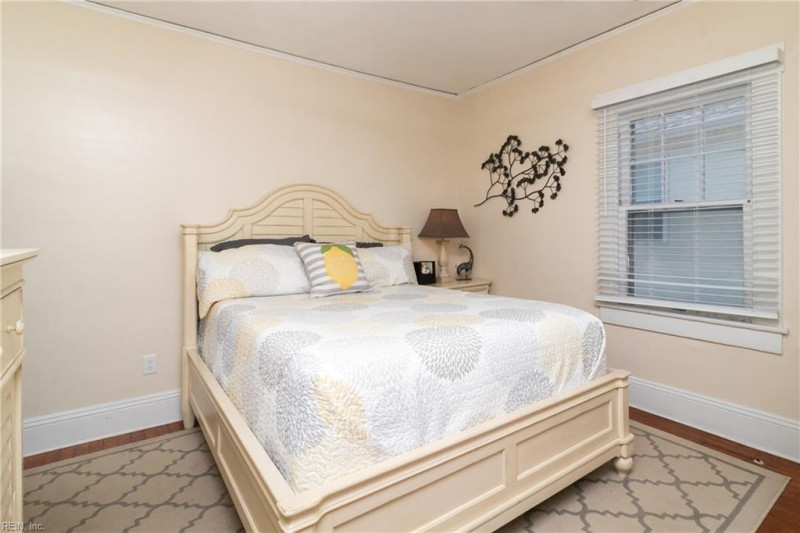 Photo 26 of 37 residential for sale in Norfolk virginia