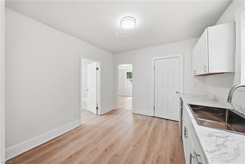 Photo 11 of 37 residential for sale in Newport News virginia