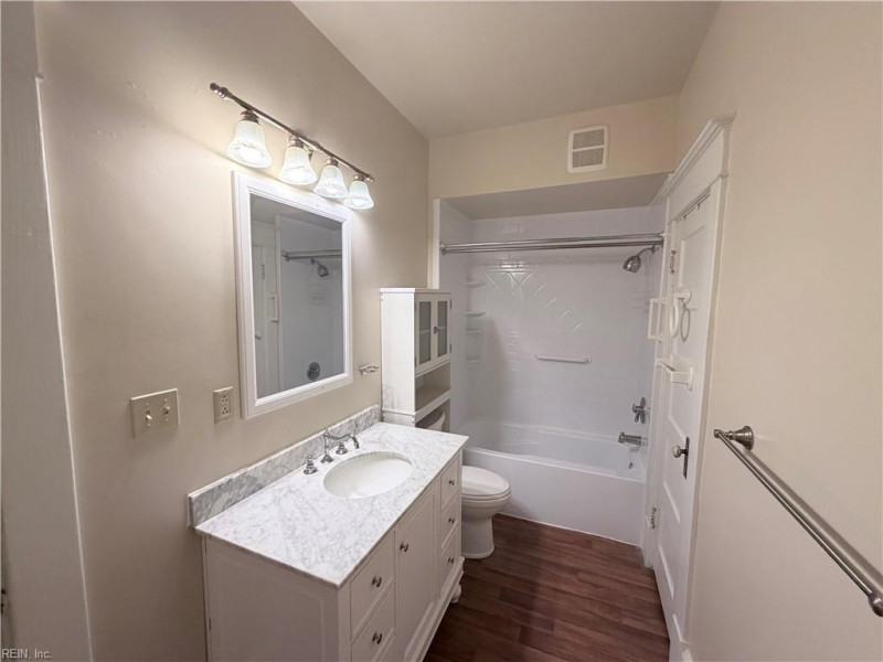 Photo 18 of 32 residential for sale in Southampton County virginia