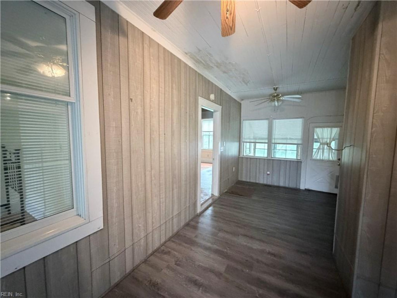 Photo 29 of 32 residential for sale in Southampton County virginia
