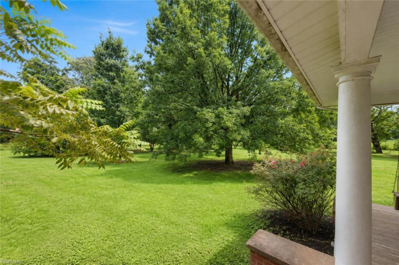 Photo 3 of 32 residential for sale in Southampton County virginia