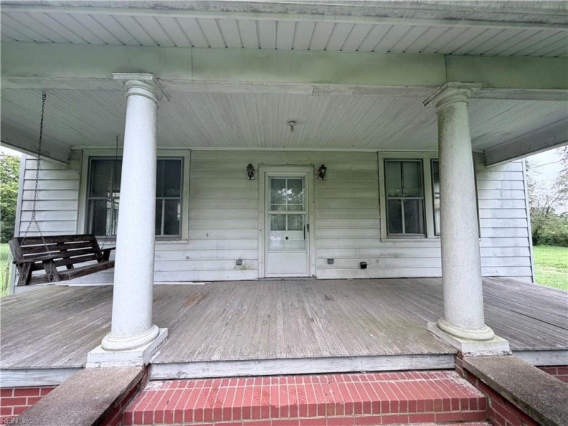 Photo 4 of 32 residential for sale in Southampton County virginia