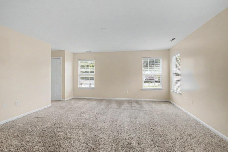 Photo 23 of 37 residential for sale in Chesapeake virginia Photo 23 of 37 residential for sale in Chesapeake virginia