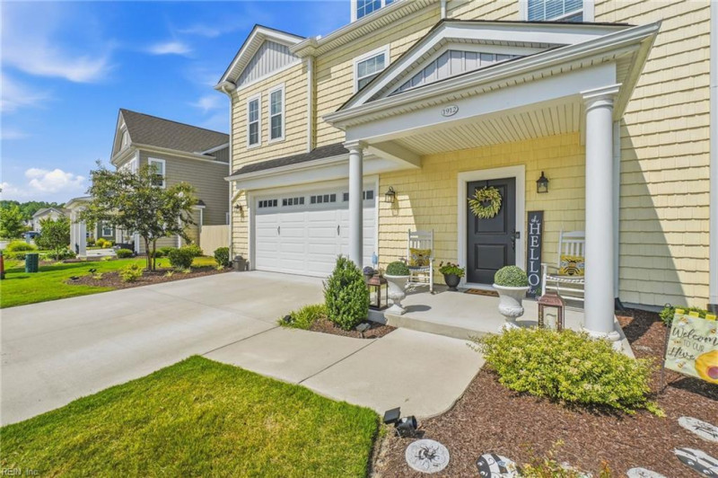 Photo 44 of 47 residential for sale in Chesapeake virginia