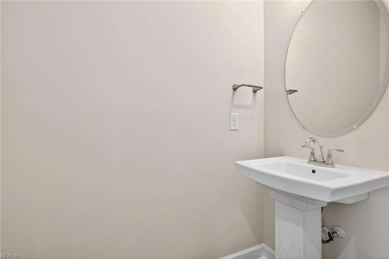 Photo 18 of 29 residential for sale in Williamsburg virginia Photo 18 of 29 residential for sale in Williamsburg virginia