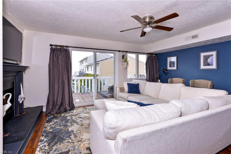 Photo 4 of 44 residential for sale in Hampton virginia Photo 4 of 44 residential for sale in Hampton virginia