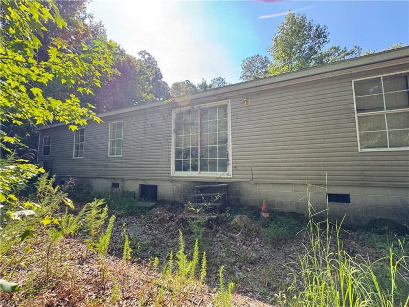 Photo 5 of 6 land for sale in Southampton County virginia